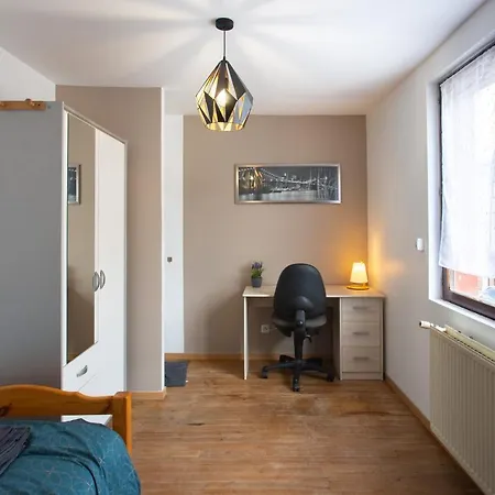 Maison 3 Min Zenith Et Stade - Parking, Wifi, Check-in Autonome *
